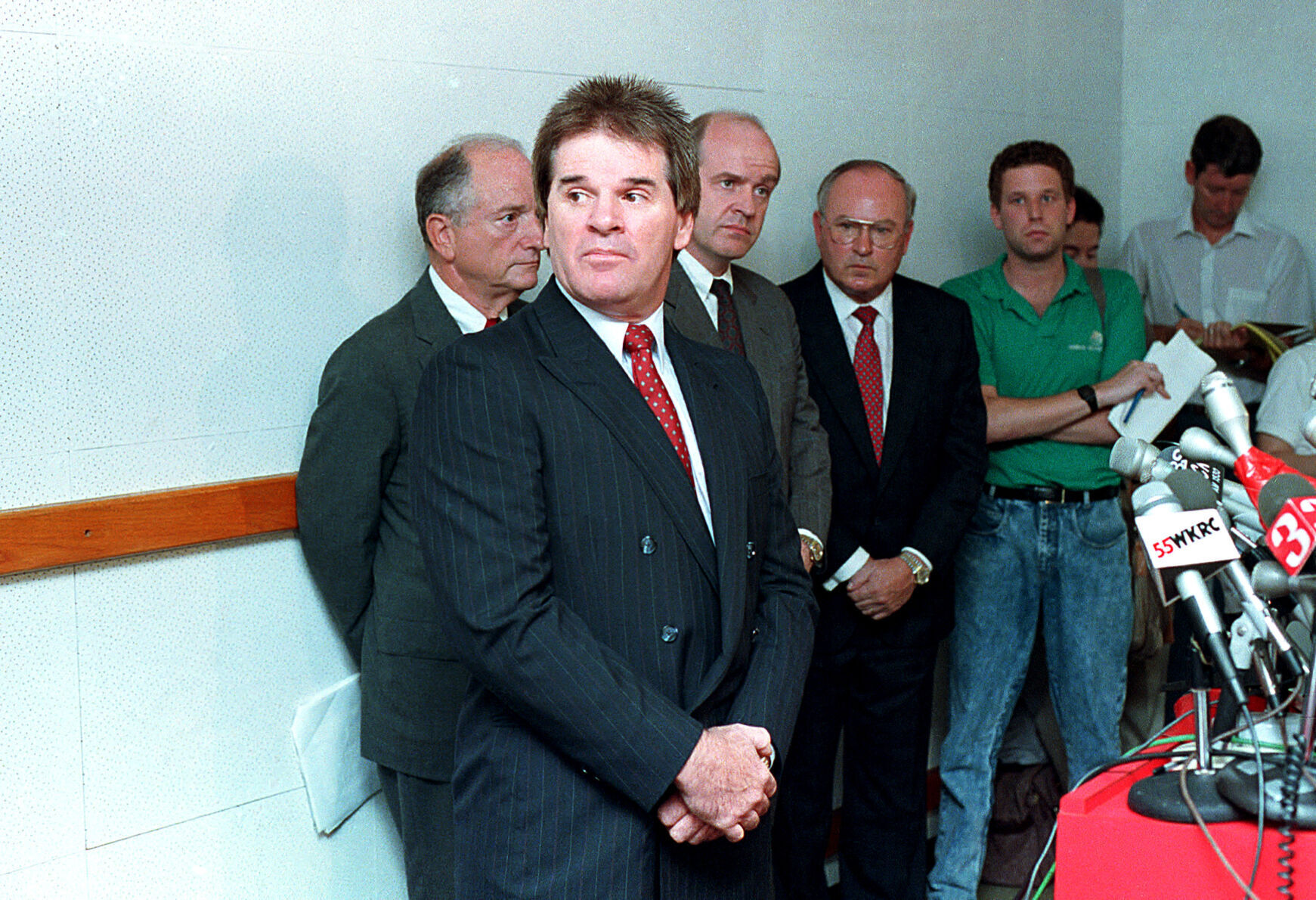 1989: Pete Rose